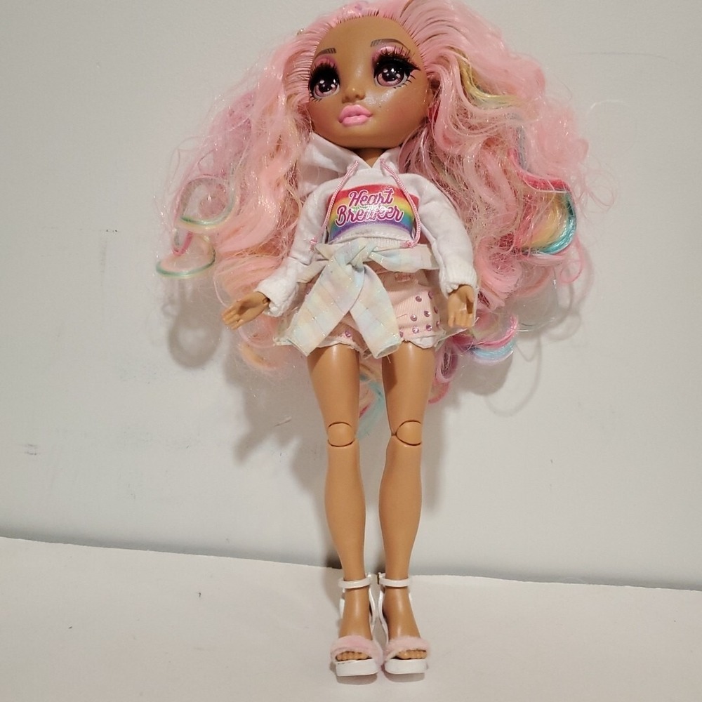 Rainbow High Kia Hart Doll 11" Articulated Figure Pink Hair Shoes Clothes